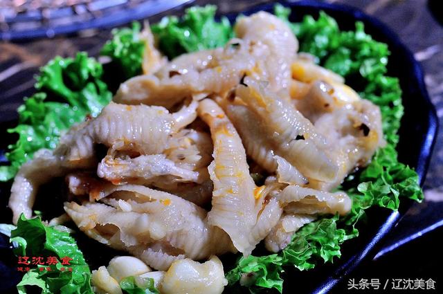 烤油边是什么，烤油边的做法（这家烧烤店特色菜都是最爱）