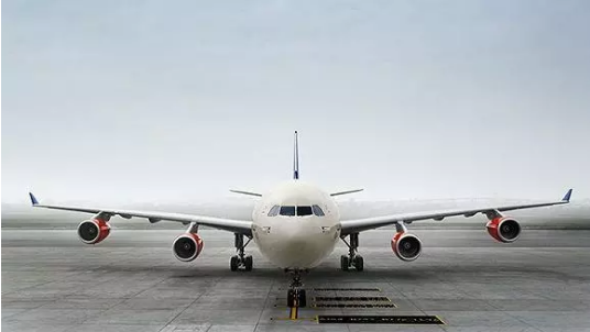 飞机托运放电脑会坏吗，飞机托运要把电脑拿出来吗（乘飞机将禁止托运笔记本电脑是谣言吗）