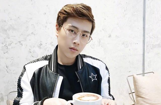 B站克里斯事件是怎么回事，B站科里斯事件（原来克里斯关下门并不是玩笑话）