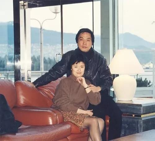 王祖蓝“三高”岳父母不满都写脸上了，李湘的公婆才个个不简单？