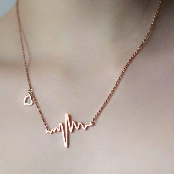 各种线条美甲图片，简约线条美甲图（超百搭的线条美甲）