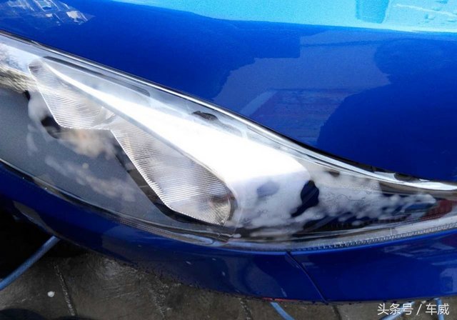 大灯起雾怎么处理，大灯起雾怎么处理视频（车灯起雾并不全是因为进水）