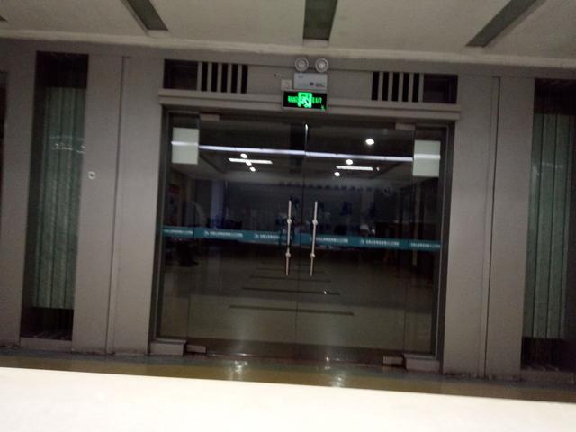 插尿管疼还是拔尿管疼，拔尿管疼还是插尿管疼（没想到痛得让一个男人撕心裂肺）