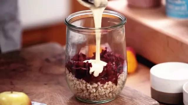 salad可数还是不可数，salad是可数还是不可数（无人不知的英国电视大厨Jamie）