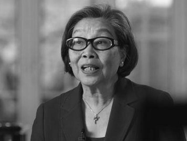 墓园里的读书人，什么叫读书人（一老头跟他非亲非故）