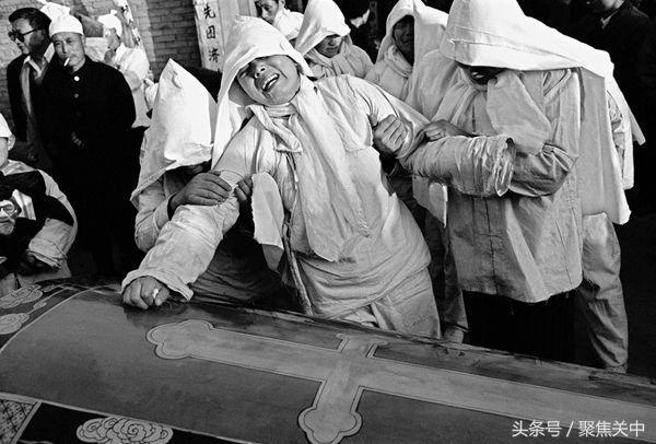 五七去世的人几点回来，头七灵魂会几点回来几点走（周原丧葬民俗规程里的那些事）