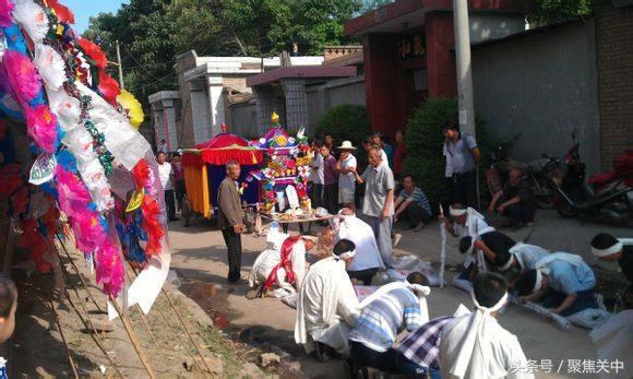 五七去世的人几点回来，头七灵魂会几点回来几点走（周原丧葬民俗规程里的那些事）