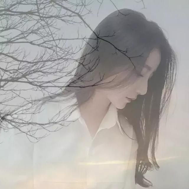 简约高级感头像，简约高清高级感干净系列  韩系女头微信（韩系女头，相遇是很奇妙的事）