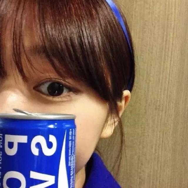 简约高级感头像，简约高清高级感干净系列  韩系女头微信（韩系女头，相遇是很奇妙的事）