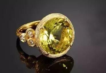 招财的宝石有哪些，带三个不多一个嫌少（您首先想到的是哪个宝石）