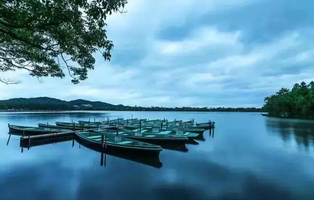 邯郸东站在哪，邯郸东站在哪接人（邯郸最全通讯录已为您备好）
