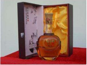 鹿血酒的功效与作用，鹿血酒具有抗疲劳