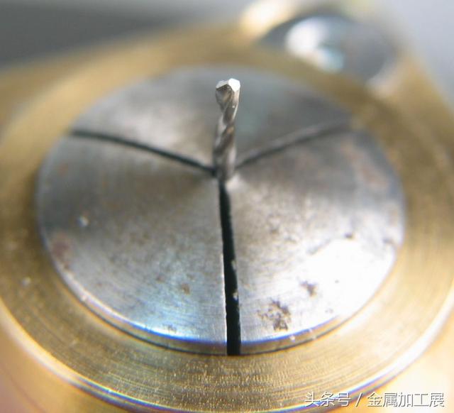 怎样磨钻头之 钻床用钻头的磨法，怎样磨钻头之（自己设计和改造的磨床治具）