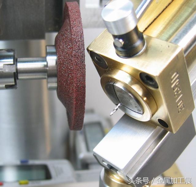 怎样磨钻头之 钻床用钻头的磨法，怎样磨钻头之（自己设计和改造的磨床治具）