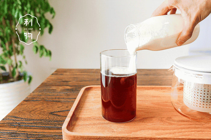 奶盖的做法步骤，奶盖的做法和步骤（在家也能做出厚薄均匀）