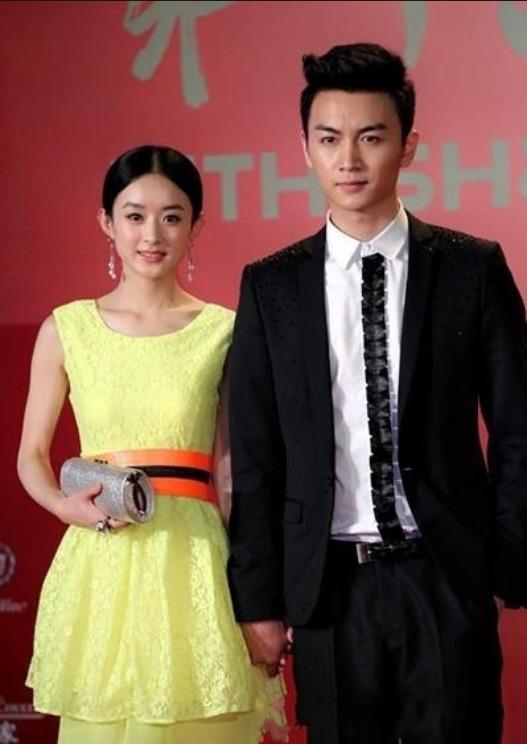 赵丽颖何炅拍照深情相拥超甜蜜，颖宝原来拥抱过这么多男神