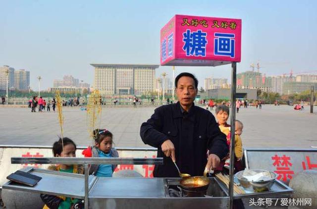 白糖可以做糖人吗，林州：老人靠一流画技画糖人