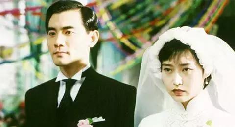 张爱玲经典语段，张爱玲经典语集（张爱玲在哪些书里写过自己的爱情）