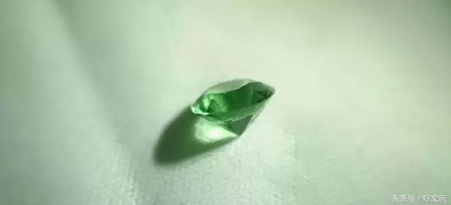 1克拉钻石戒指制作教程，世界上最穷的国家挖出超大号钻戒