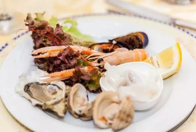 麻辣香锅的热量，偶尔吃一顿麻辣香锅会胖吗（原来减肥也能吃这些肉）