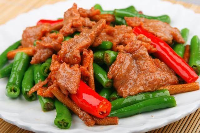 线椒和杭椒哪个辣一些，线椒辣还是杭椒辣（这个肉比猪肉贵多了）