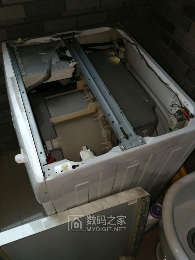 滚筒洗衣机水少在那调水位，滚筒洗衣机的水位怎么这么少（博世滚筒洗衣机拆解和调整水位探讨）