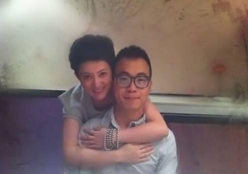 金铭老公简历个人资料，金铭老公（37岁淡出娱乐圈的她依然美丽）