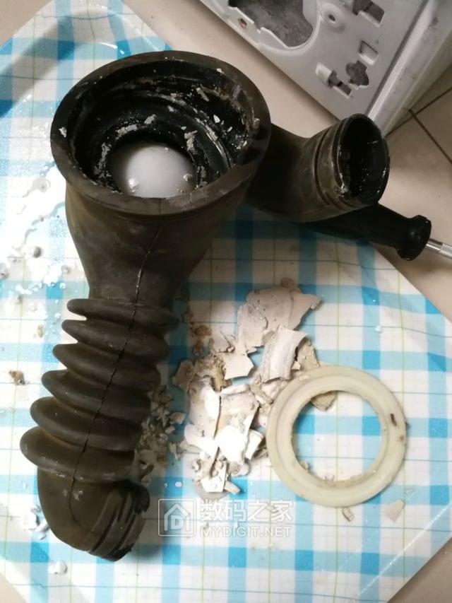 滚筒洗衣机水少在那调水位，滚筒洗衣机的水位怎么这么少（博世滚筒洗衣机拆解和调整水位探讨）