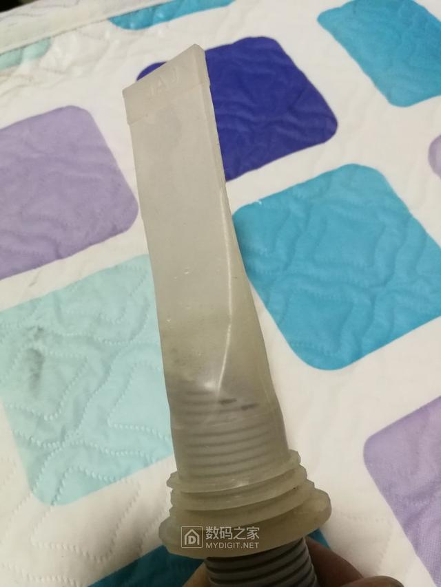 滚筒洗衣机水少在那调水位，滚筒洗衣机的水位怎么这么少（博世滚筒洗衣机拆解和调整水位探讨）