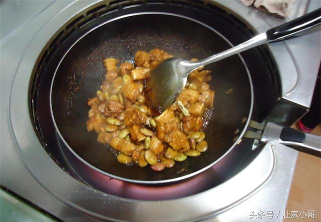 香菇油焖皇帝豆做法，香菇焖油豆腐的做法（祛湿补血、健胃强肾、养颜防衰老的荷包豆）