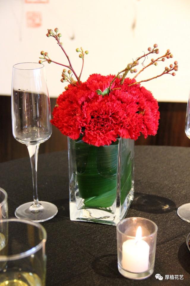 生日生日宴请客人短信如何写，生日宴邀请短信怎么写（如山父爱的浓烈展现）