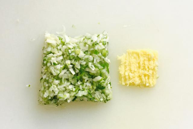 茴香菜饺子馅的做法，茴香菜饺子馅怎样做才好吃（茴香饺子馅儿怎么调好吃）