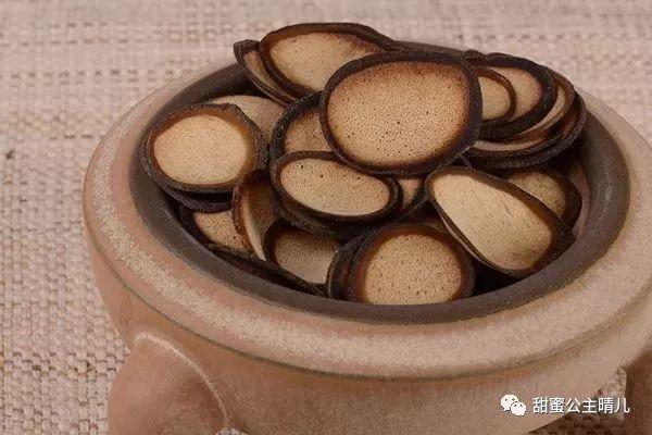 鹿茸的吃法及禁忌，鹿茸的功效和作用及禁忌（鹿茸泡水喝的功效和禁忌）