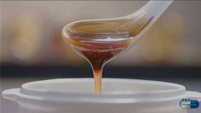 阿胶糕的功效与禁忌，阿胶糕的功效与禁忌女性（干货，阿胶糕也有多种类型）