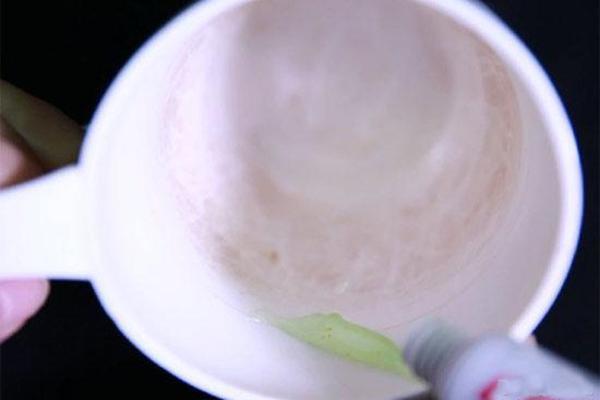 食用小苏打可以清洁污垢吗，小苏打万能去污大全（把家里一半儿的污垢都承包了）