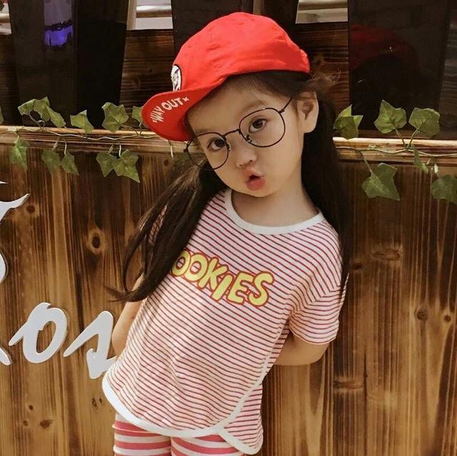 阿拉蕾萌头像微信，阿拉蕾萌头像（不知道你还有兴趣用这些当壁纸头像表情包么）