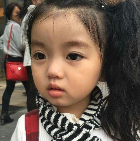 阿拉蕾萌头像微信，阿拉蕾萌头像（不知道你还有兴趣用这些当壁纸头像表情包么）