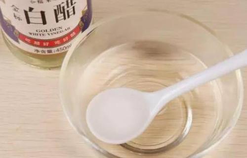 食用小苏打可以清洁污垢吗，小苏打万能去污大全（把家里一半儿的污垢都承包了）