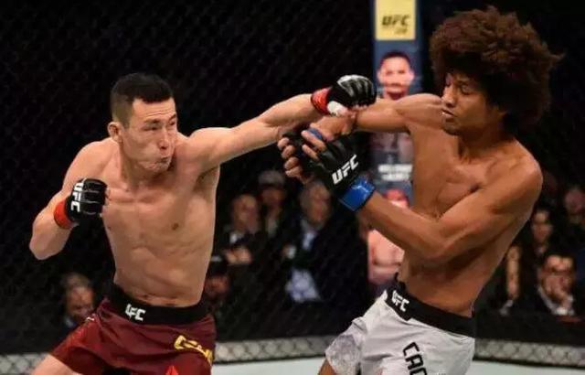 李小龙黑市拳，李小龙黑市拳真相（“皇家李小龙”曾是街斗组织强者）