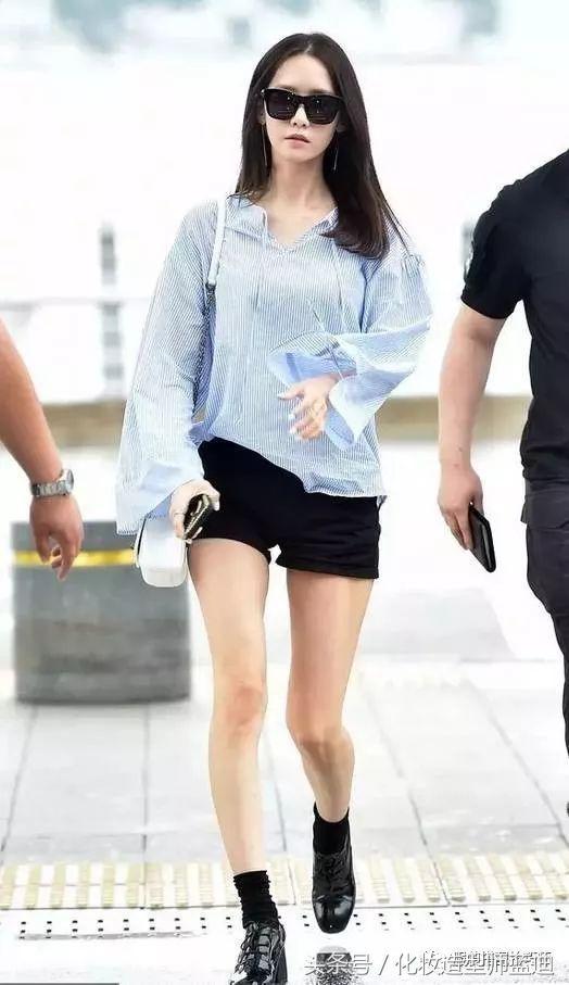 堆堆袜怎么搭配好看，堆堆袜如何搭配（服装搭配：秋冬堆堆袜怎么搭配）