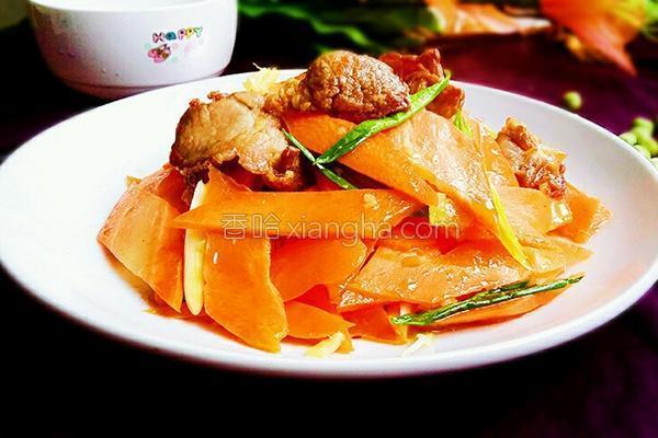 胡萝卜炒腊肉怎么做好吃，胡萝卜和腊肉怎么炒（胡萝卜炒腊肉）