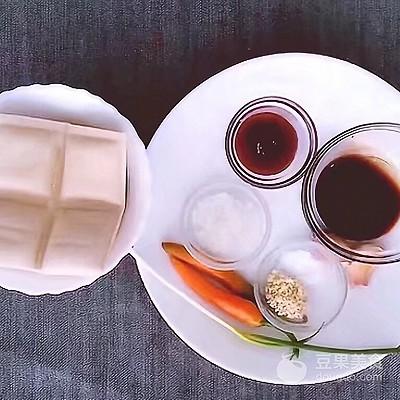 红烧豆腐的家常做法，麻婆豆腐的家常做法（红烧豆腐的做法）