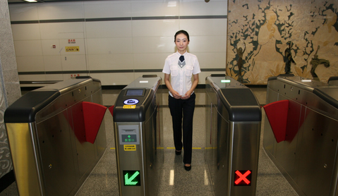 地铁补票怎么补，广州地铁补票怎么补（地铁怎么买票进站）