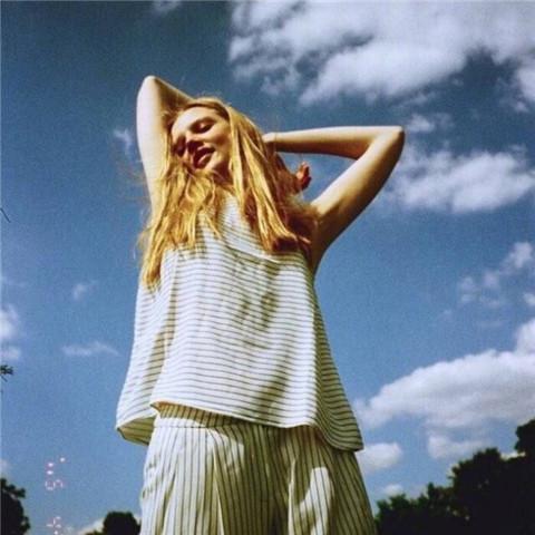 发快手图片专用图片，适合发快手的图片微信（快手吸引人头像图片480×480）