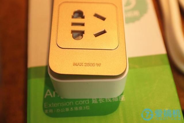 插线板品牌排行前十名百度，国内插线板品牌排行榜（居家实用新国标排插—“施耐德”智意系列拖线板）