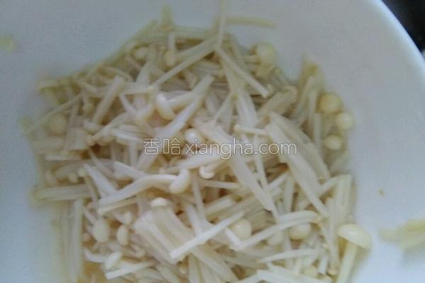 家常金针菇炒鸡蛋，炒金针菇的做法（金针菇炒鸡蛋）