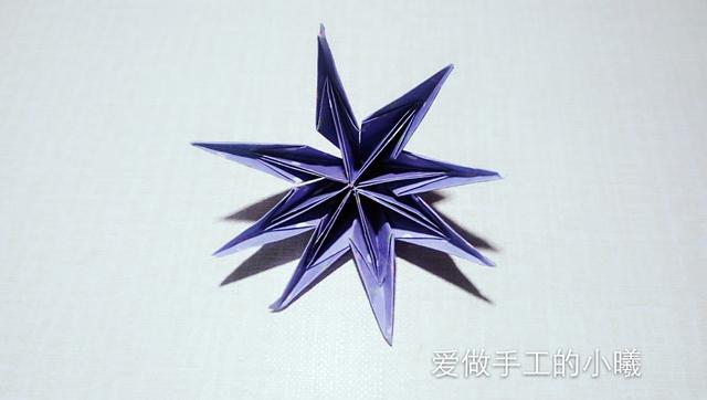八瓣花的折剪方法，手工八瓣花的剪法视频（八瓣花折纸教程）