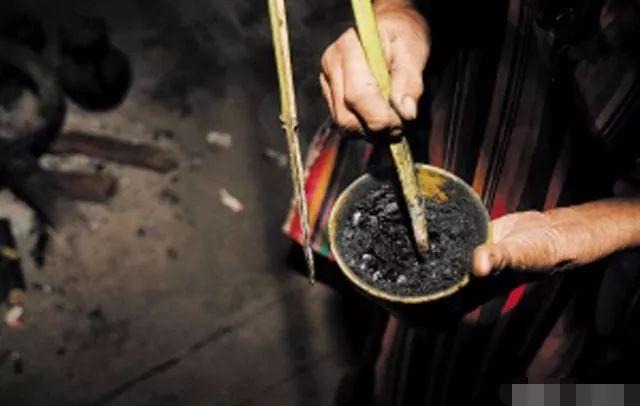 锅灰内部怎么去除小妙招，锅灰如何去除（止血止泻有奇效）