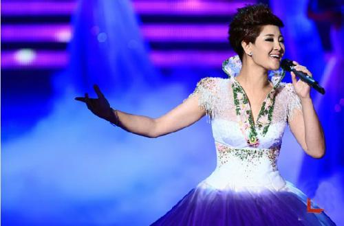 都说养儿能防老是什么歌，都说养儿能防老是什么歌,原唱是谁（最美女中音版《父亲》）