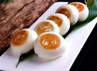 红糖碗糕的做法，红糖碗糕发糕的做法（身上像穿了小棉袄）